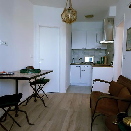 Seaview Apartment Tribalj 外观 照片