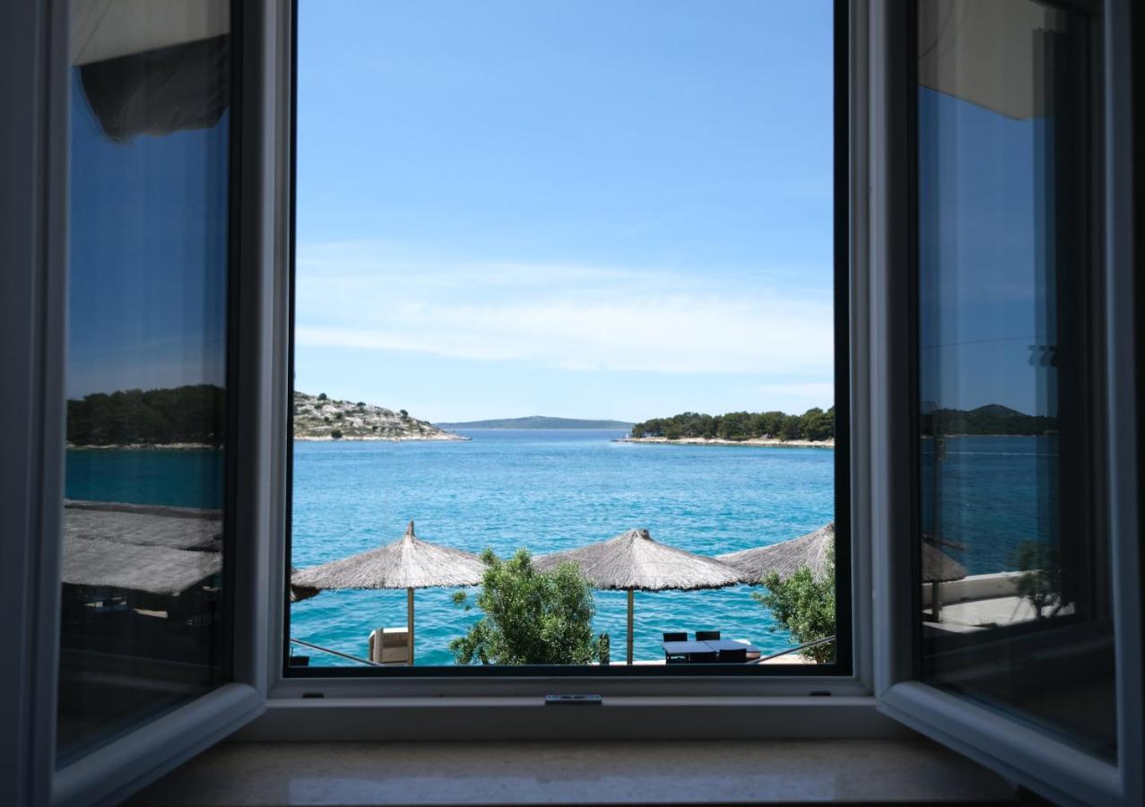 Seaview Apartment Tribalj 外观 照片